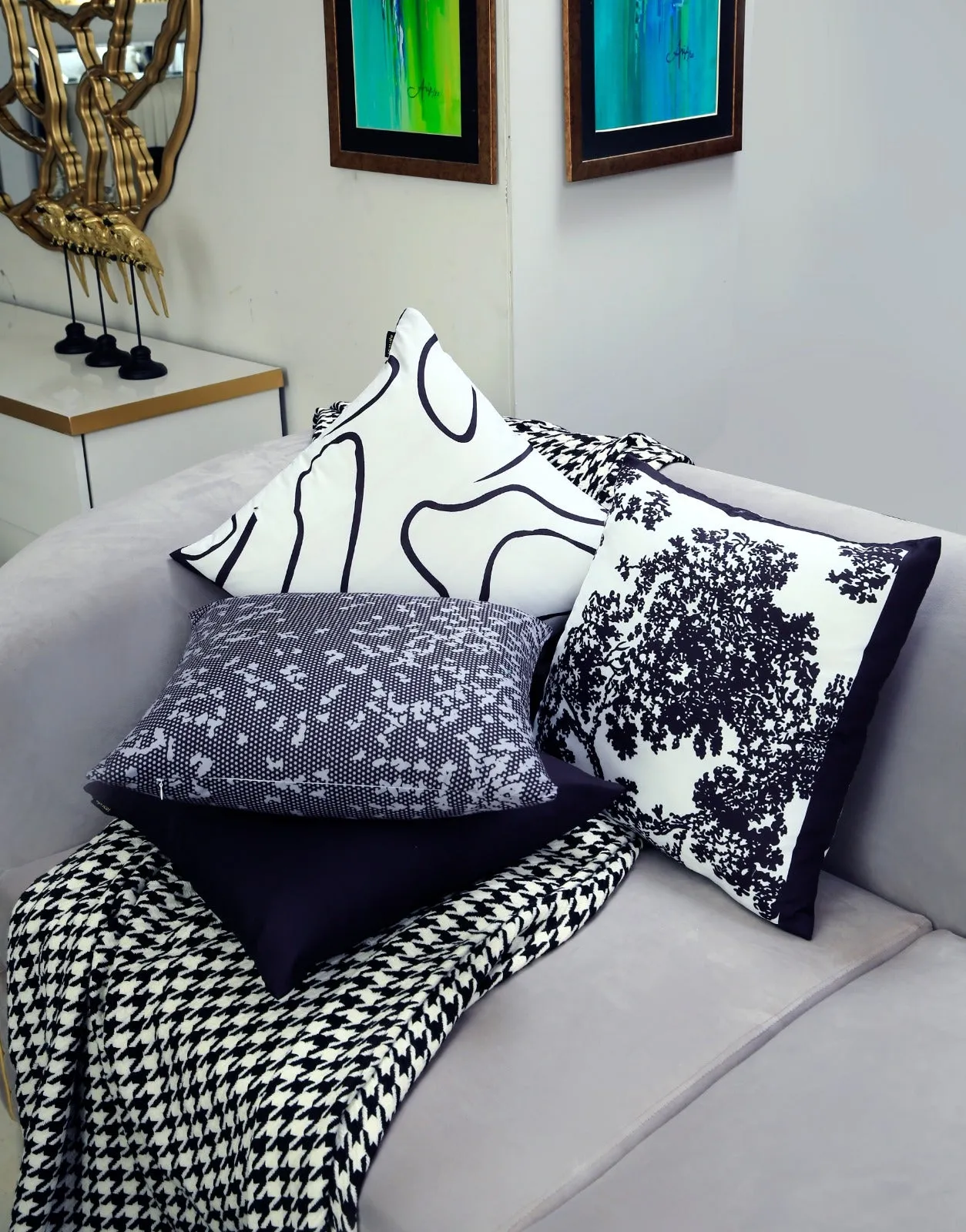 4 PCs Digital Printed Cotton Cushions-Black Art