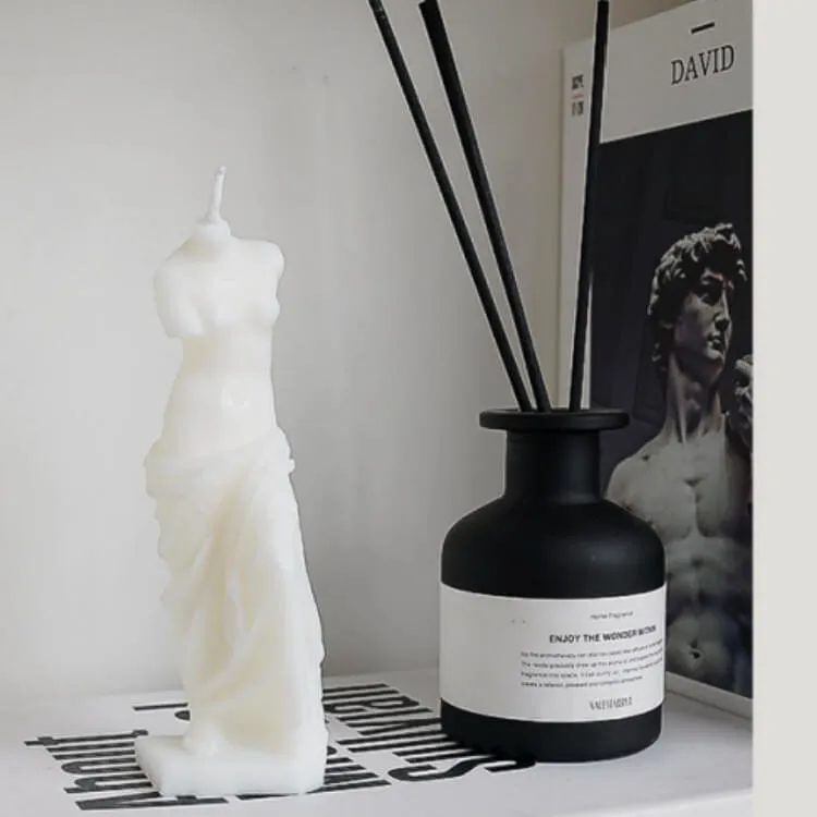 Statue Scented Candle | White Venus